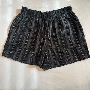 Time and Tru Black and White Striped Women's Linen Shorts